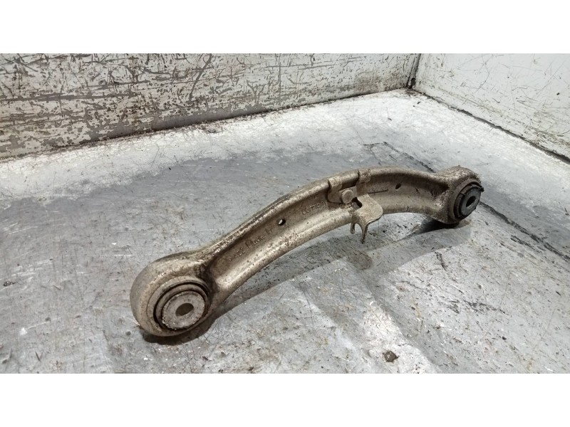Recambio de brazo suspension superior trasero derecho para audi q7 (4l) 3.0 tdi referencia OEM IAM 7L0505375A  