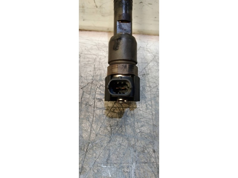 Recambio de inyector para hyundai accent (mc) gl crdi referencia OEM IAM 0445110250 338002A400 