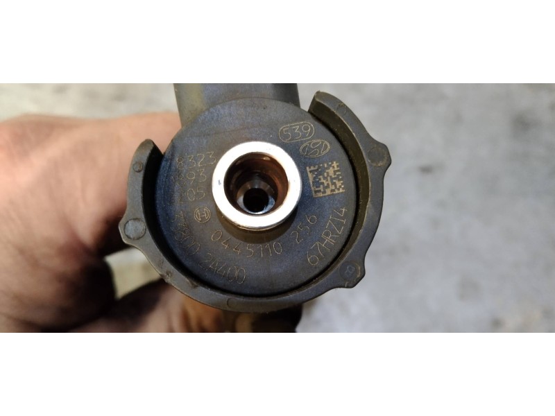 Recambio de inyector para hyundai accent (mc) gl crdi referencia OEM IAM 0445110250 338002A400 
