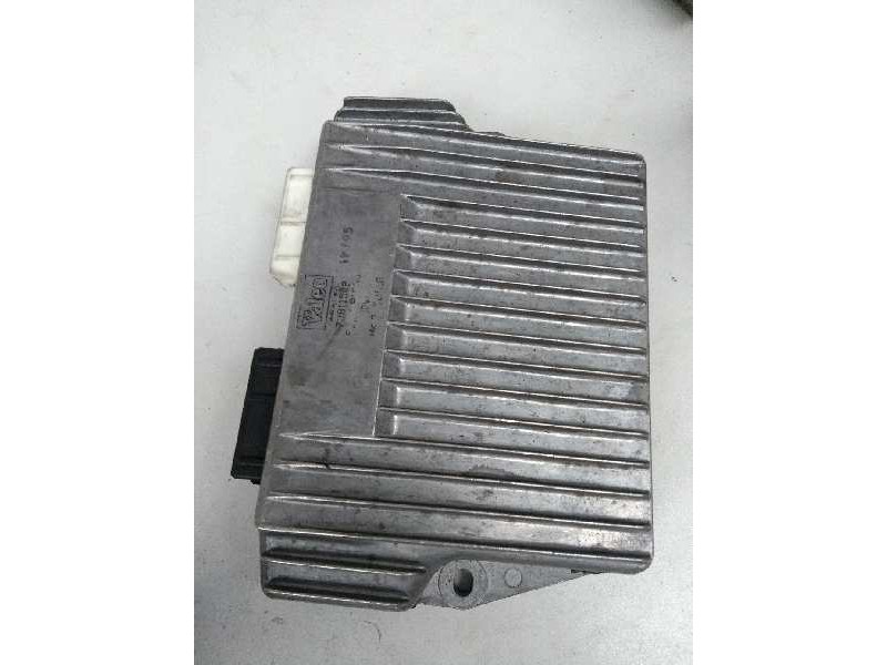 Recambio de centralita suspension para citroen xantia berlina 1.9 turbodiesel referencia OEM IAM 73811502  