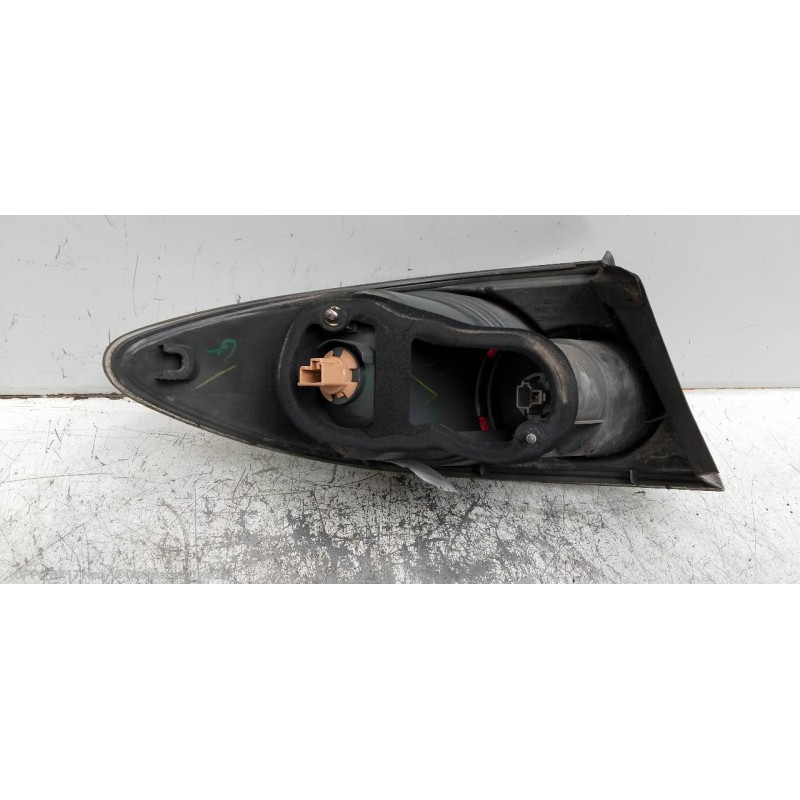 Recambio de piloto trasero derecho para mazda 6 berlina (gg) 2.0 crtd 120 active (5-ptas.) referencia OEM IAM   