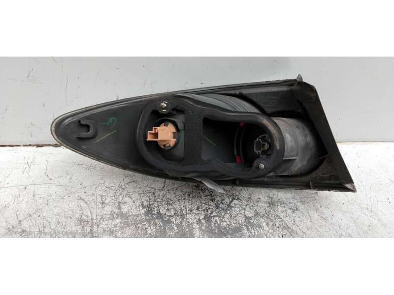 Recambio de piloto trasero derecho para mazda 6 berlina (gg) 2.0 crtd 120 active (5-ptas.) referencia OEM IAM   