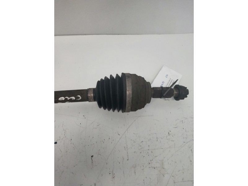 Recambio de transmision delantera izquierda para renault clio iii confort expression referencia OEM IAM   