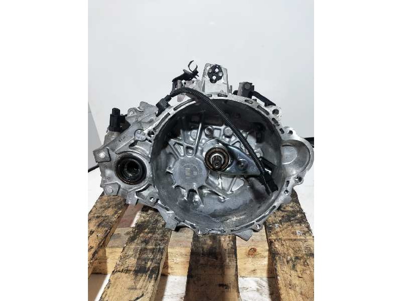 Recambio de caja cambios para kia carens ( ) concept referencia OEM IAM WEW6H 209901 U44R 