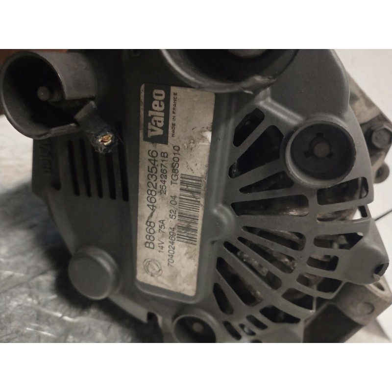 Recambio de alternador para fiat punto berlina (188) 1.3 16v sound/speed multijet referencia OEM IAM 46823546  