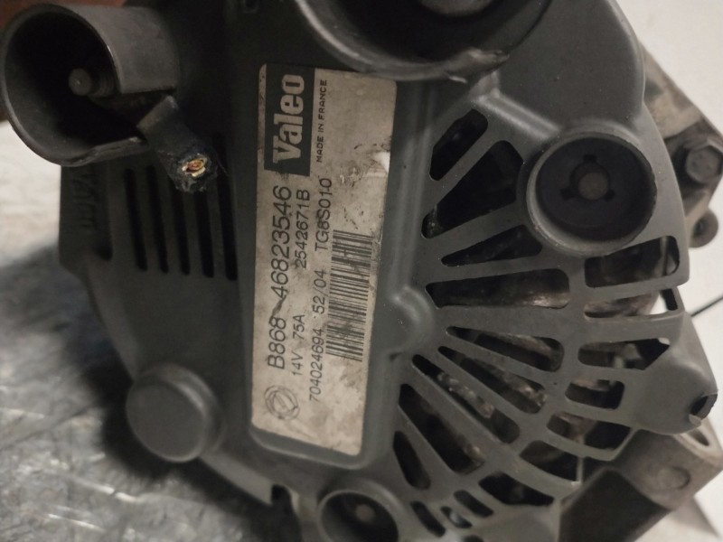 Recambio de alternador para fiat punto berlina (188) 1.3 16v sound/speed multijet referencia OEM IAM 46823546  