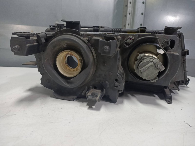 Recambio de faro izquierdo para bmw serie 3 coupe (e46) 318 ci referencia OEM IAM 030115720540101 6904275 