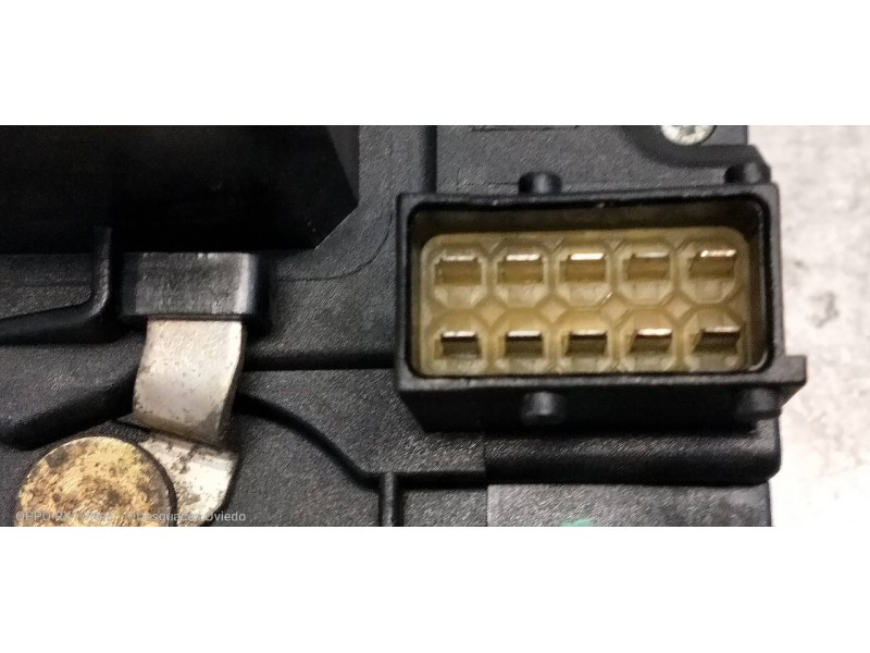 Recambio de motor cierre centralizado delantero izquierdo para opel vectra b berlina básico (1999) referencia OEM IAM 90585021  