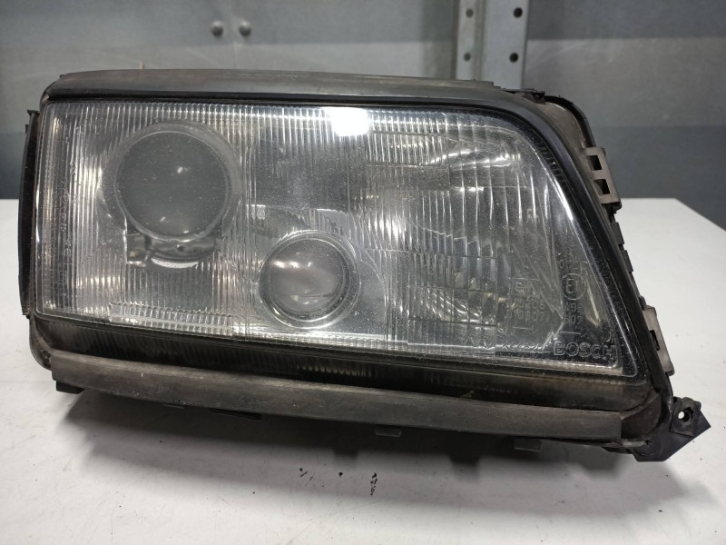 Recambio de faro derecho para audi s8 (d2) 4.2 referencia OEM IAM 0301047274 4D0941004P XENON