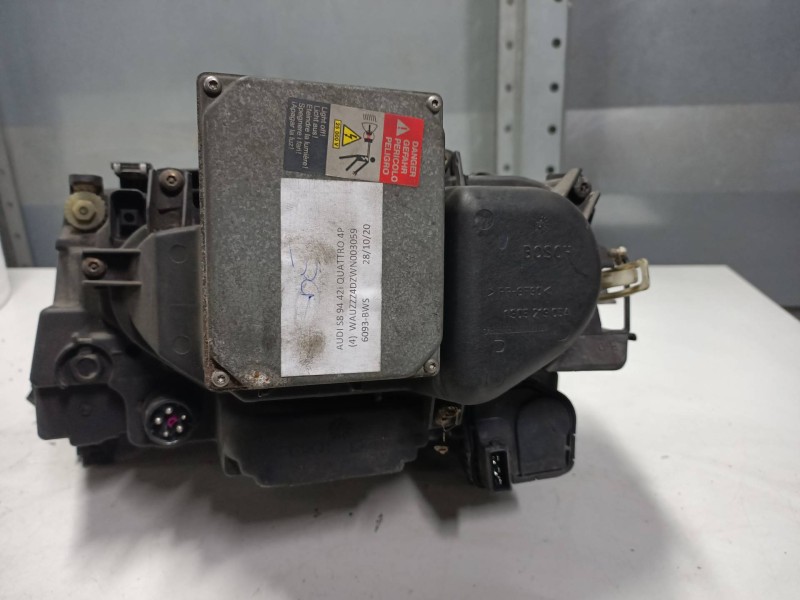 Recambio de faro derecho para audi s8 (d2) 4.2 referencia OEM IAM 0301047274 4D0941004P XENON