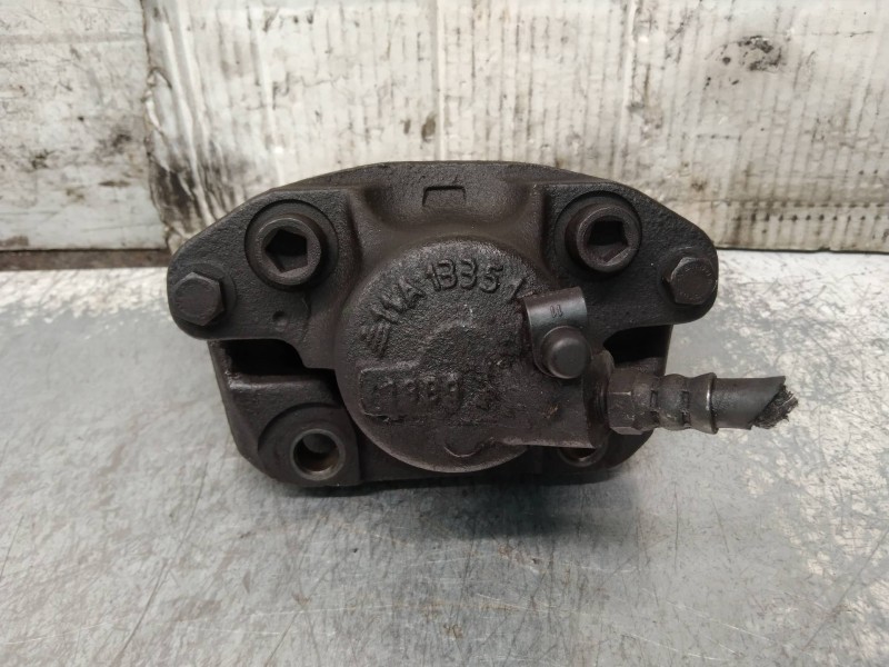 Recambio de pinza freno delantera derecha para renault twingo (co6) 1.2 privilege (c068/6c/6d) referencia OEM IAM   
