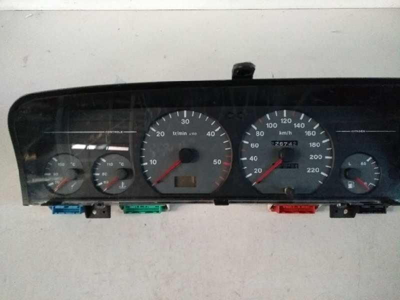 Recambio de cuadro instrumentos para citroen xantia berlina 1.9 turbodiesel referencia OEM IAM 9616761580 215740846 