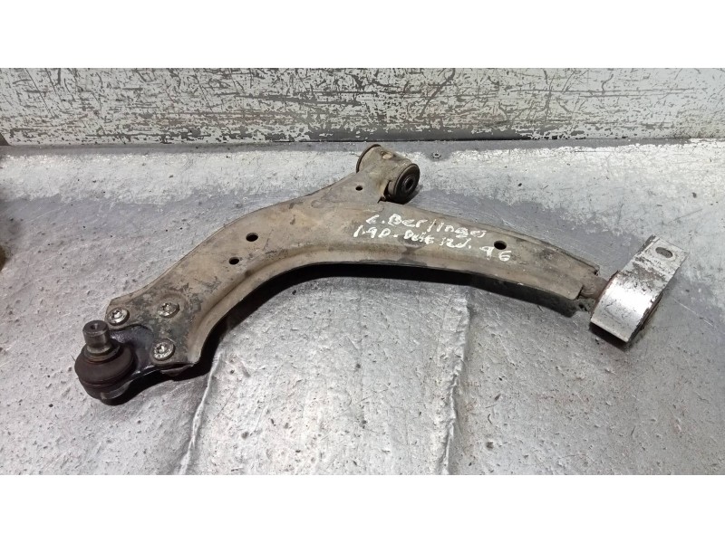 Recambio de brazo suspension inferior delantero izquierdo para citroen berlingo 1.9 600 d furg. referencia OEM IAM   