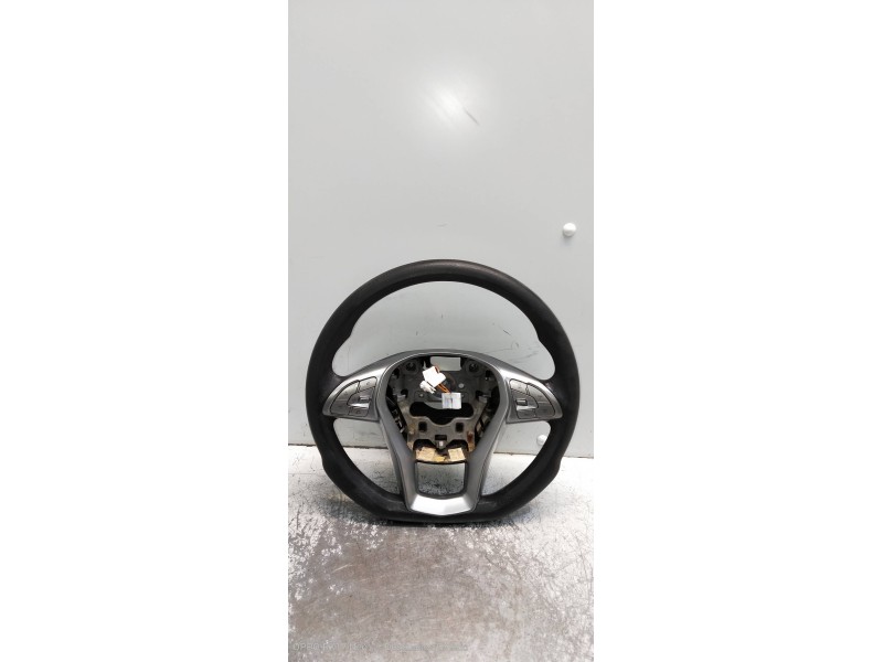 Recambio de volante para ssangyong tivoli crystal 4x2 referencia OEM IAM   