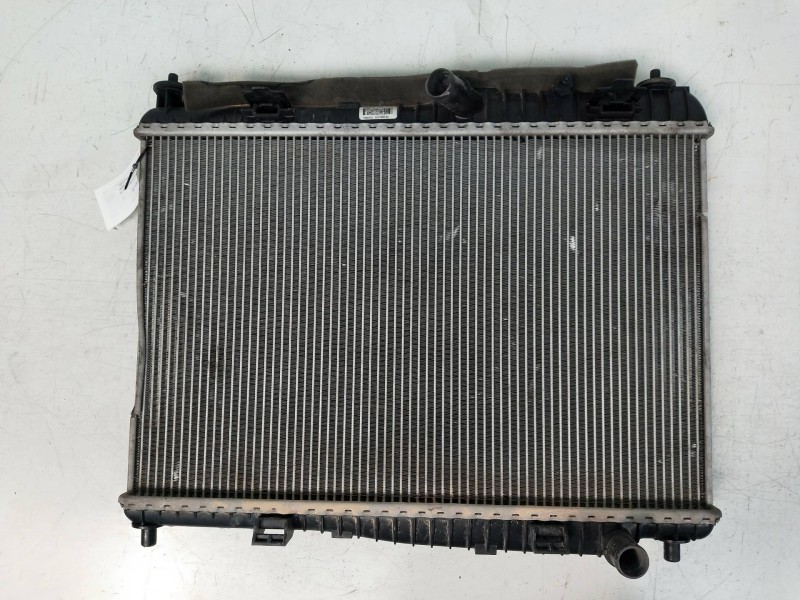Recambio de radiador agua para ford fiesta (cb1) ambiente referencia OEM IAM 8V518005BE  