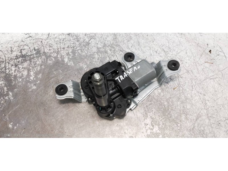 Recambio de motor limpia trasero para ssangyong tivoli crystal 4x2 referencia OEM IAM   