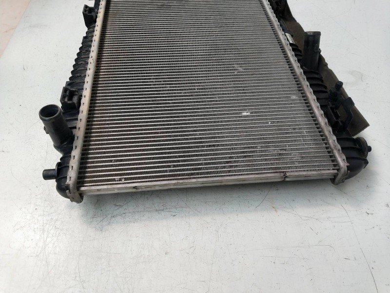 Recambio de radiador agua para ford fiesta (cb1) ambiente referencia OEM IAM 8V518005BE  