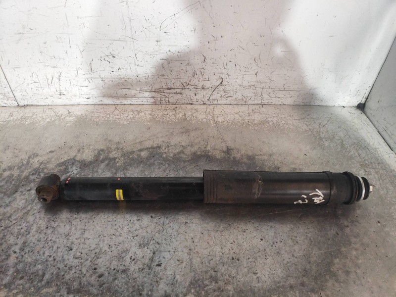 Recambio de amortiguador trasero izquierdo para toyota auris hybrid business referencia OEM IAM 4853002E90  