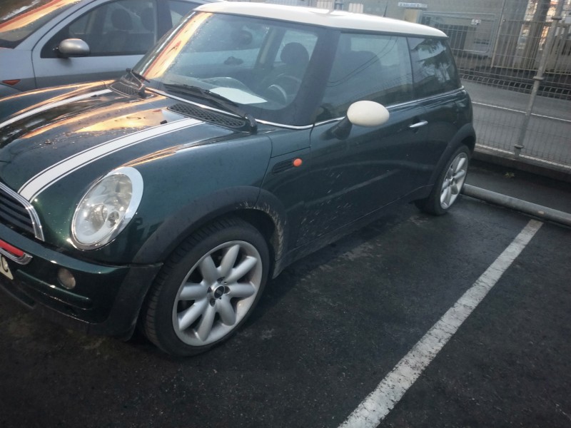 mini mini (r50,r53) del año 2004