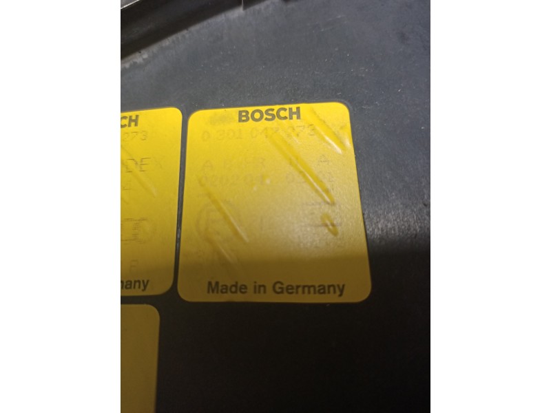 Recambio de faro izquierdo para audi a8 (d2) 2.5 tdi referencia OEM IAM 0301047273  