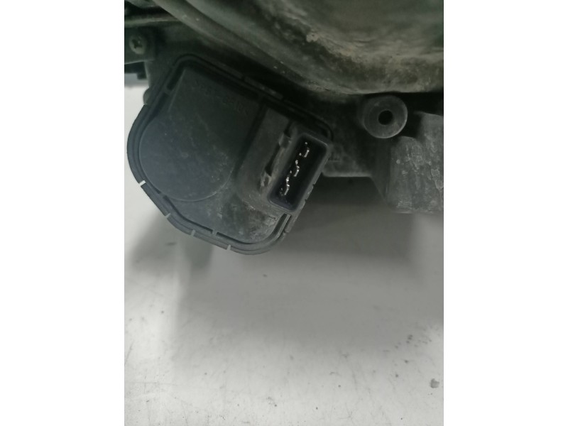 Recambio de faro izquierdo para audi a8 (d2) 4.2 quattro referencia OEM IAM 0301047211  XENON