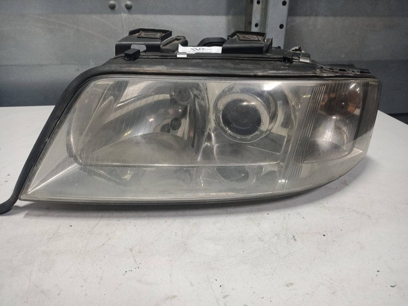 Recambio de faro izquierdo para audi a6 berlina (4b2) 1.9 tdi referencia OEM IAM   