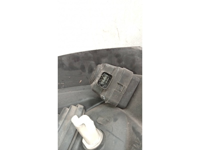 Recambio de faro izquierdo para citroen xsara picasso 2.0 hdi x referencia OEM IAM   