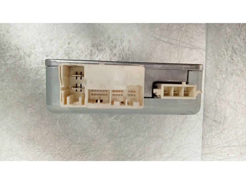 Recambio de modulo electronico para toyota prius+ advance referencia OEM IAM 8965047413 2107002381 