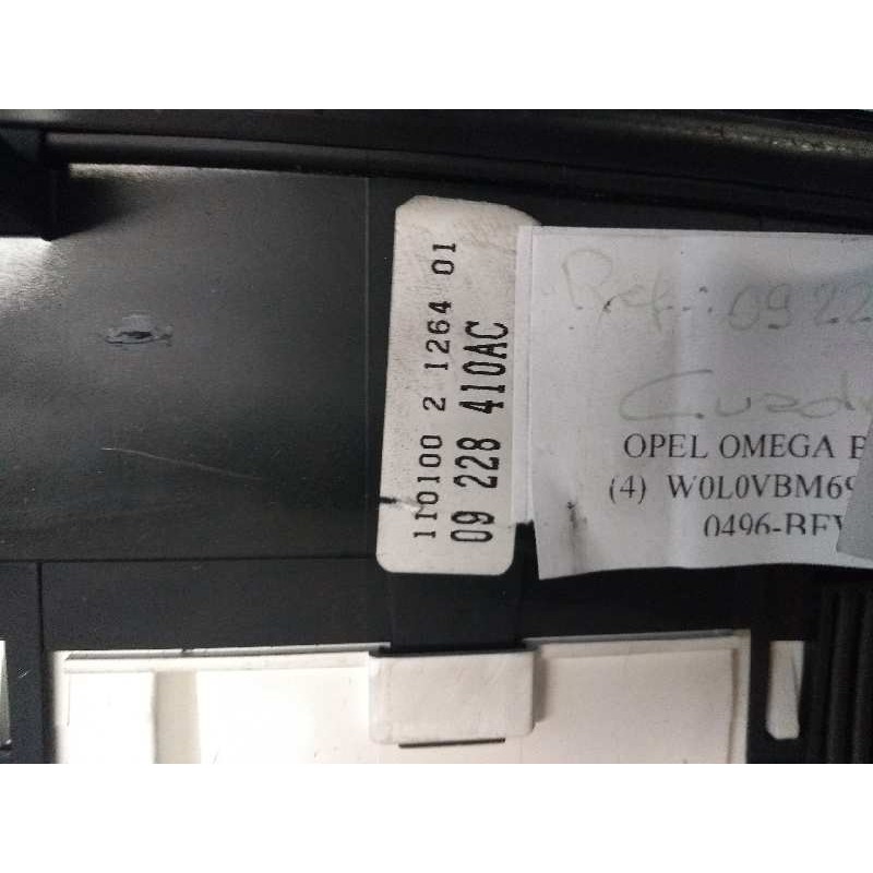 Recambio de cuadro instrumentos para opel omega b 2.5 turbodiesel (x 25 td / u 25 td / l93) referencia OEM IAM 110080007004 0922