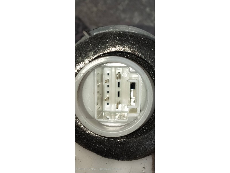 Recambio de motor cierre centralizado trasero derecho para toyota prius+ advance referencia OEM IAM   