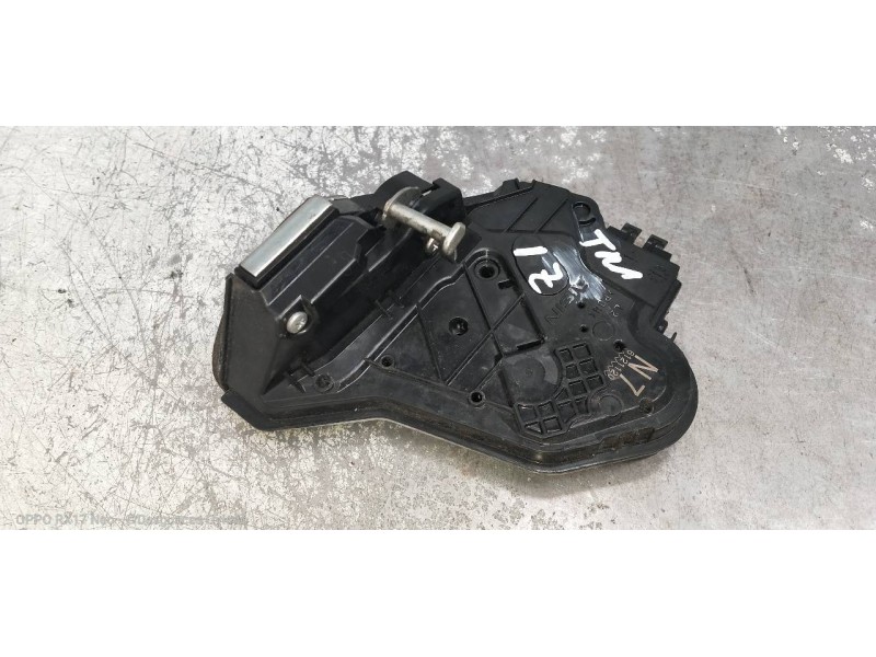 Recambio de motor cierre centralizado trasero izquierdo para toyota prius+ advance referencia OEM IAM   