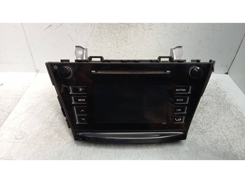 Recambio de sistema navegacion gps para toyota prius+ advance referencia OEM IAM 8614047231  