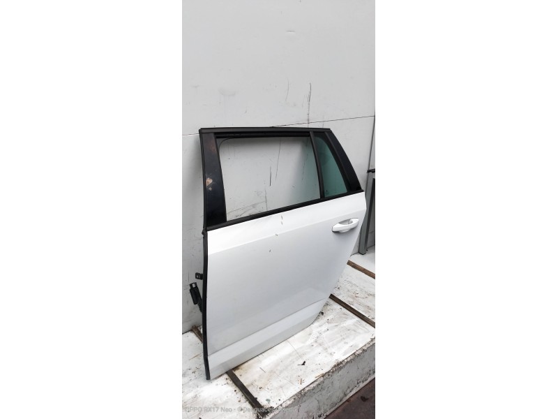 Recambio de puerta trasera izquierda para skoda octavia combi (5e5) ambition referencia OEM IAM   