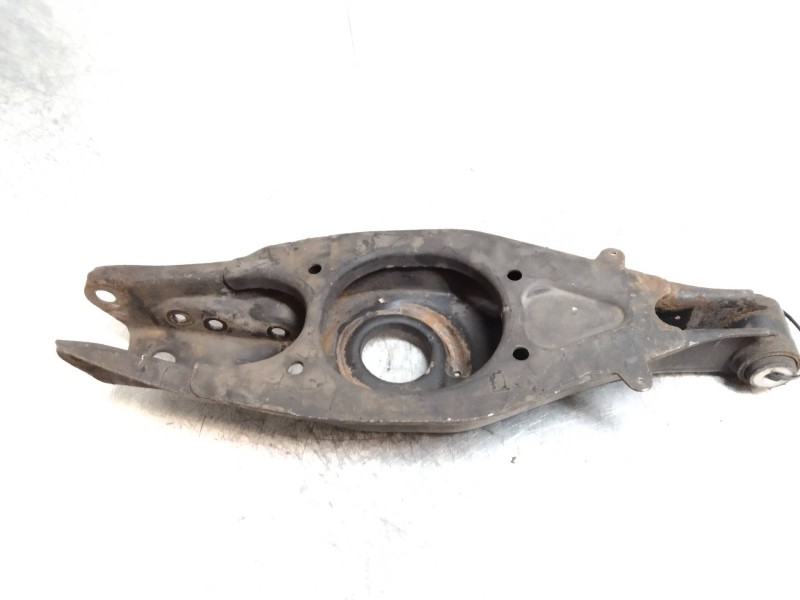 Recambio de brazo suspension inferior trasero derecho para mercedes clase e (w124) familiar td 300 (124.190) referencia OEM IAM 