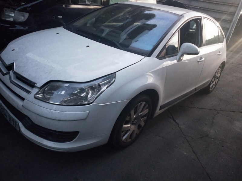 citroen c4 berlina del año 2006