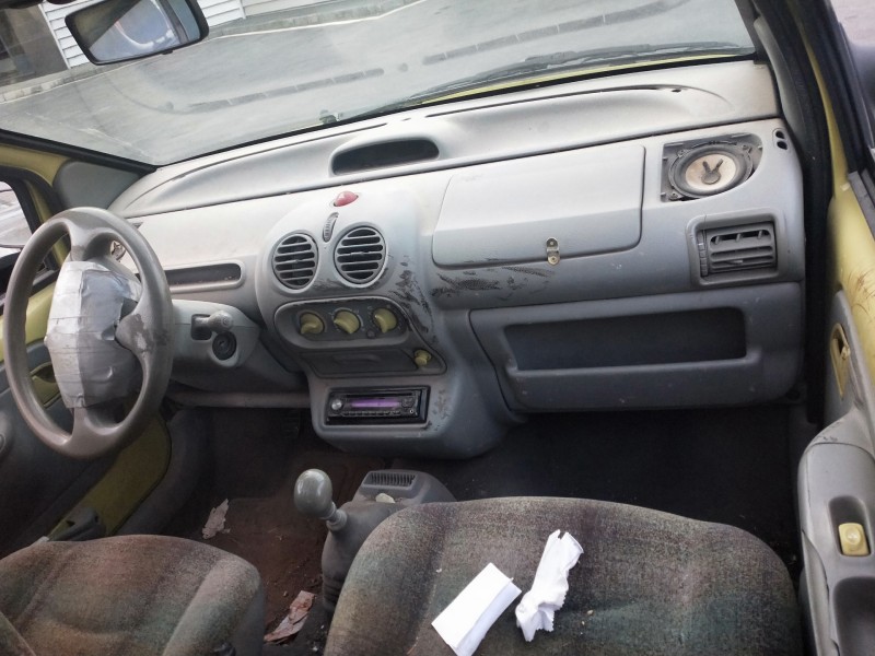 renault twingo (co6) del año 1999