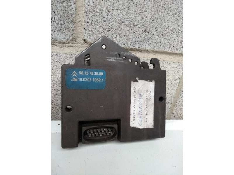 Recambio de centralita abs para citroen xantia berlina 1.9 turbodiesel referencia OEM IAM 10094302024 9612783680 