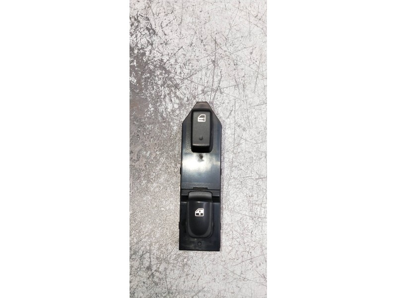 Recambio de mando elevalunas delantero derecho para kia magentis active referencia OEM IAM   