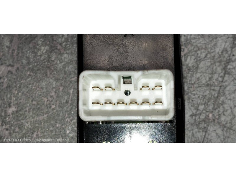 Recambio de mando elevalunas delantero derecho para kia magentis active referencia OEM IAM   