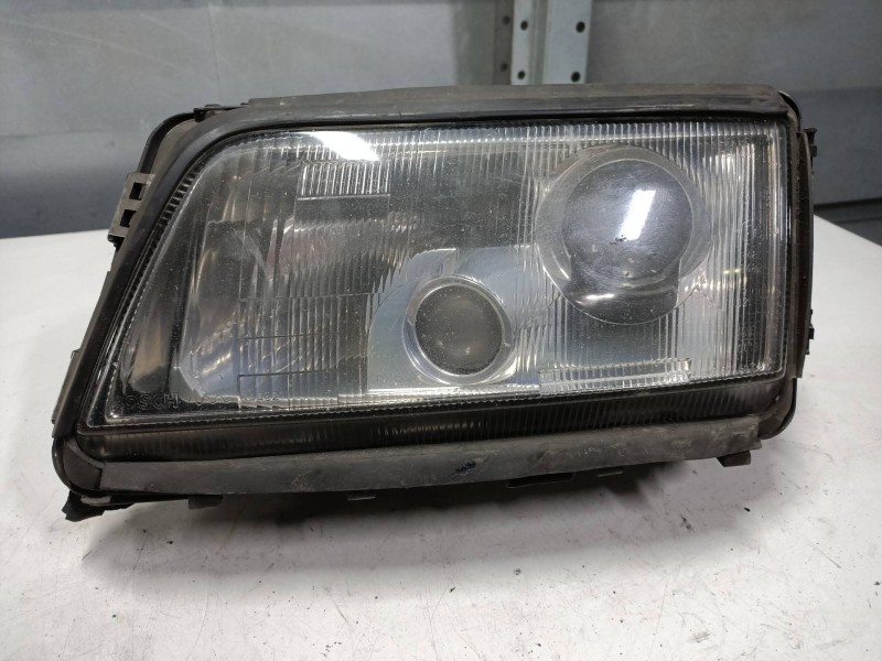 Recambio de faro izquierdo para audi a8 (d2) 4.2 v8 32v referencia OEM IAM 0301047201  XENON