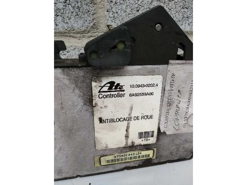 Recambio de centralita abs para citroen xantia berlina 1.9 turbodiesel referencia OEM IAM 10094302024 9612783780 