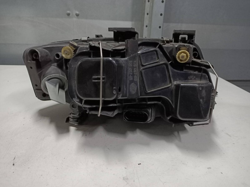 Recambio de faro izquierdo para audi a6 berlina (4b2) 2.5 tdi referencia OEM IAM   