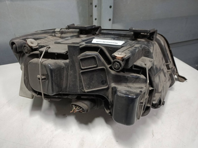 Recambio de faro izquierdo para audi a6 berlina (4b2) 2.8 quattro referencia OEM IAM 4B0941029K  XENON