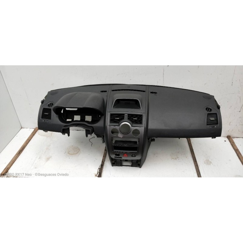 Recambio de kit airbag para renault megane ii berlina 5p confort authentique referencia OEM IAM   