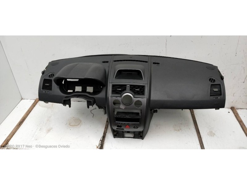 Recambio de kit airbag para renault megane ii berlina 5p confort authentique referencia OEM IAM   