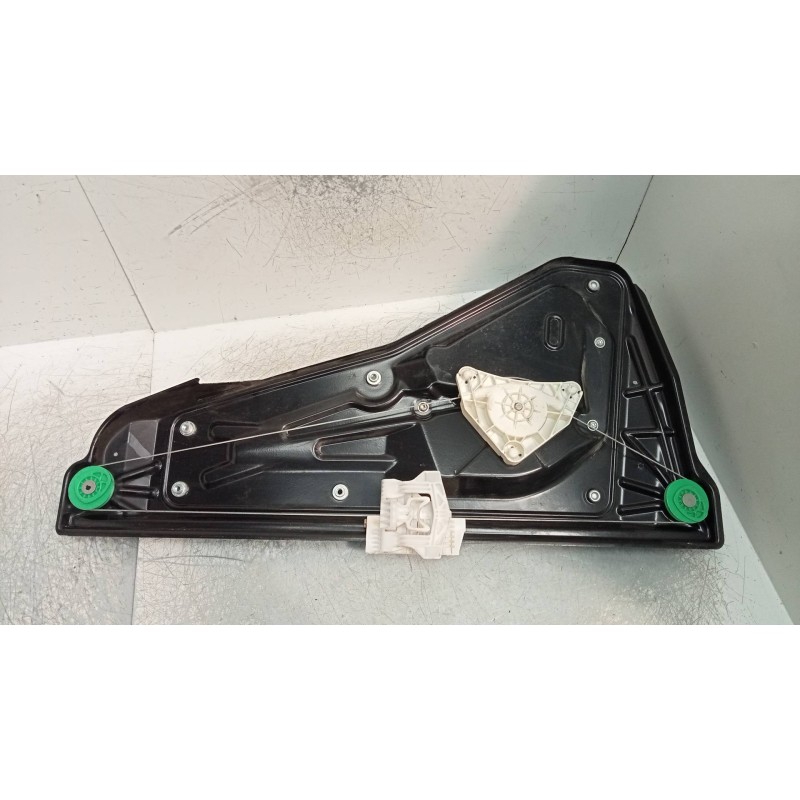 Recambio de elevalunas trasero derecho para land rover range rover sport v6 td hse referencia OEM IAM 994487105  5P