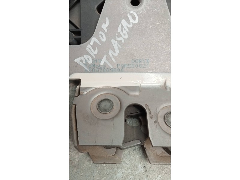 Recambio de motor cierre centralizado porton para land rover range rover sport v6 td hse referencia OEM IAM FQR500021  