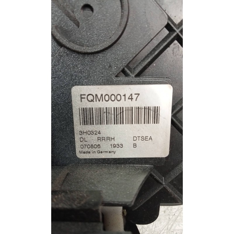 Recambio de motor cierre centralizado trasero derecho para land rover range rover sport v6 td hse referencia OEM IAM FQM000147  