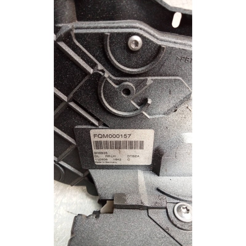 Recambio de motor cierre centralizado trasero izquierdo para land rover range rover sport v6 td hse referencia OEM IAM FQM000157