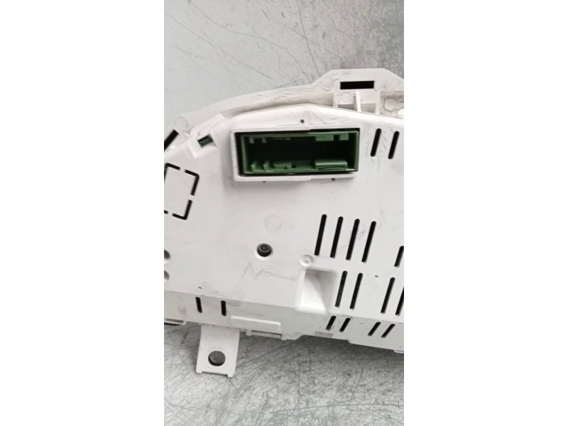 Recambio de cuadro instrumentos para land rover range rover sport v6 td hse referencia OEM IAM YAC500465  